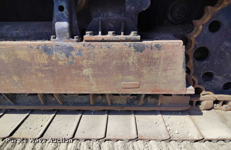 image for item DP4979 1977 Caterpillar 235 excavator