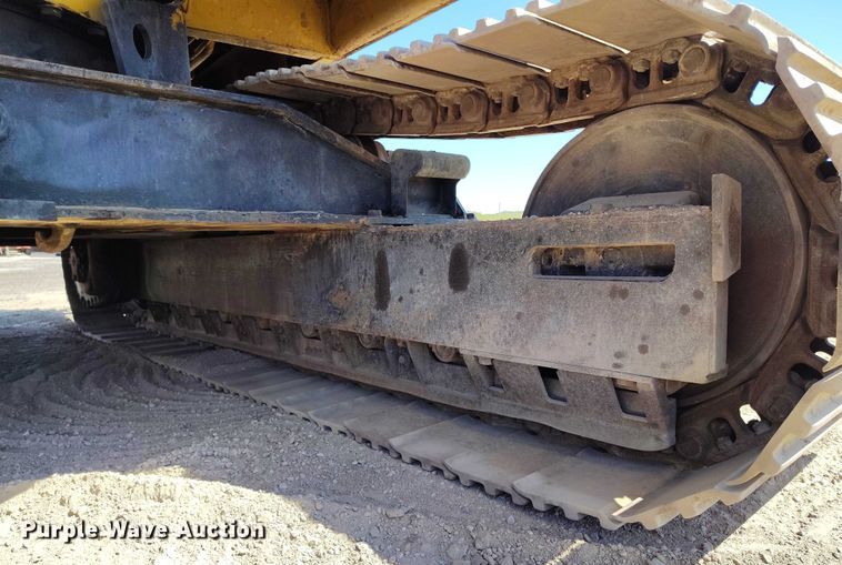 image for item DP4979 1977 Caterpillar 235 excavator