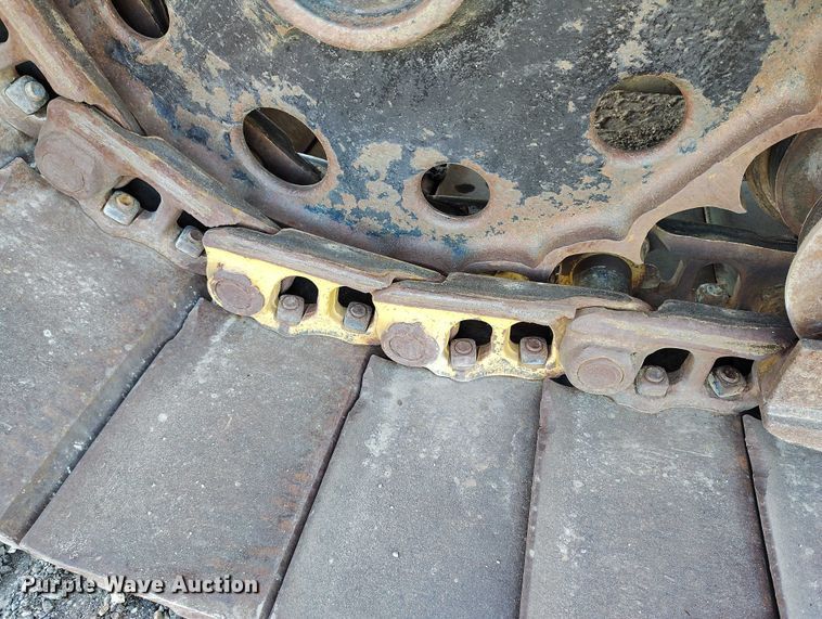 image for item DP4979 1977 Caterpillar 235 excavator