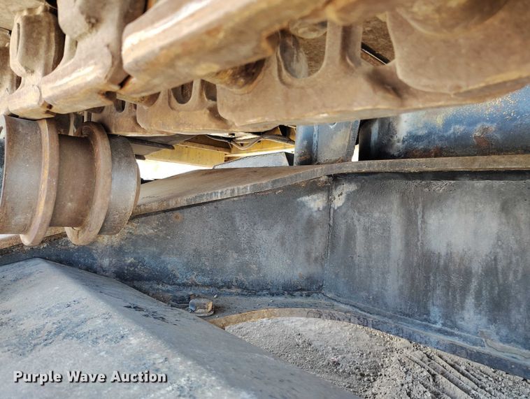 image for item DP4979 1977 Caterpillar 235 excavator