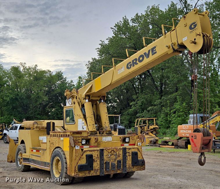 image for item DP6382 Grove IND-1012 crane