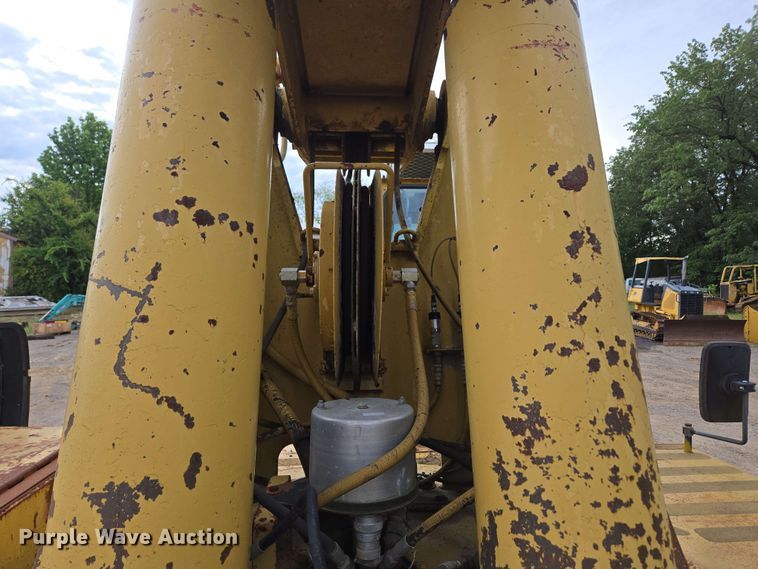 image for item DP6382 Grove IND-1012 crane