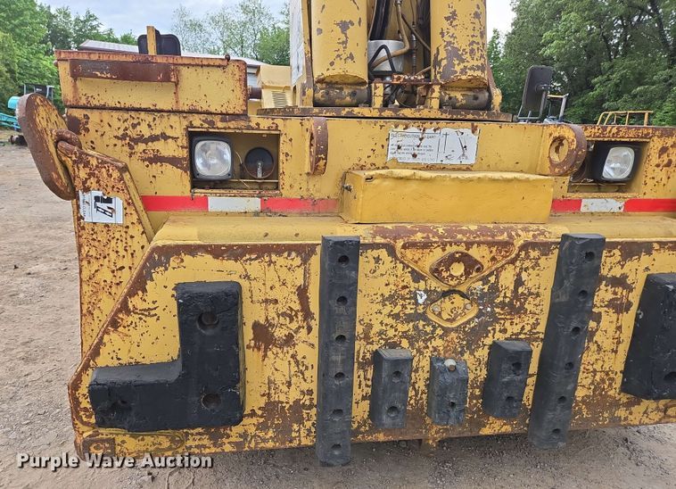 image for item DP6382 Grove IND-1012 crane