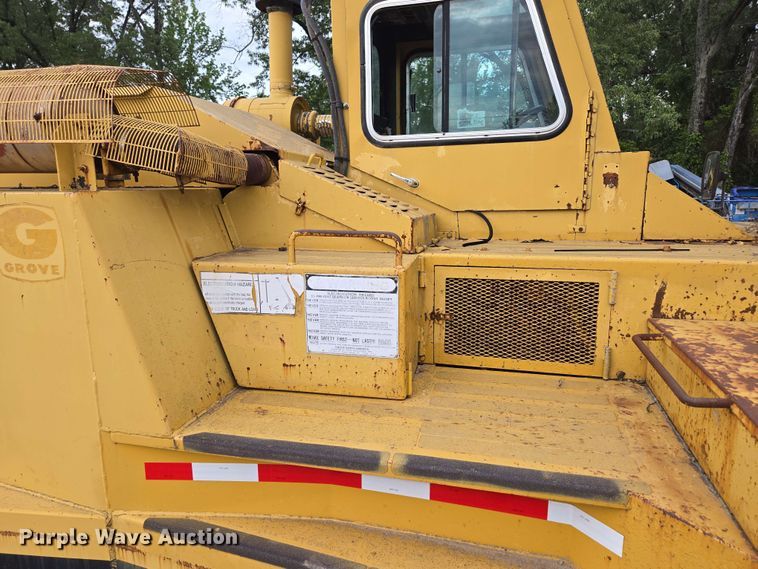 image for item DP6382 Grove IND-1012 crane