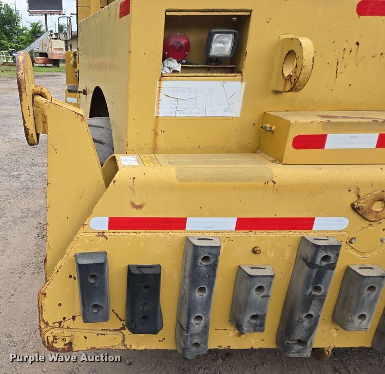 image for item DP6382 Grove IND-1012 crane