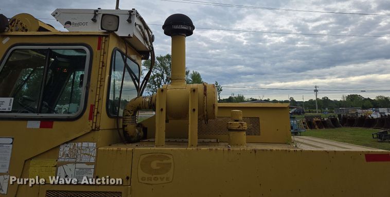 image for item DP6382 Grove IND-1012 crane