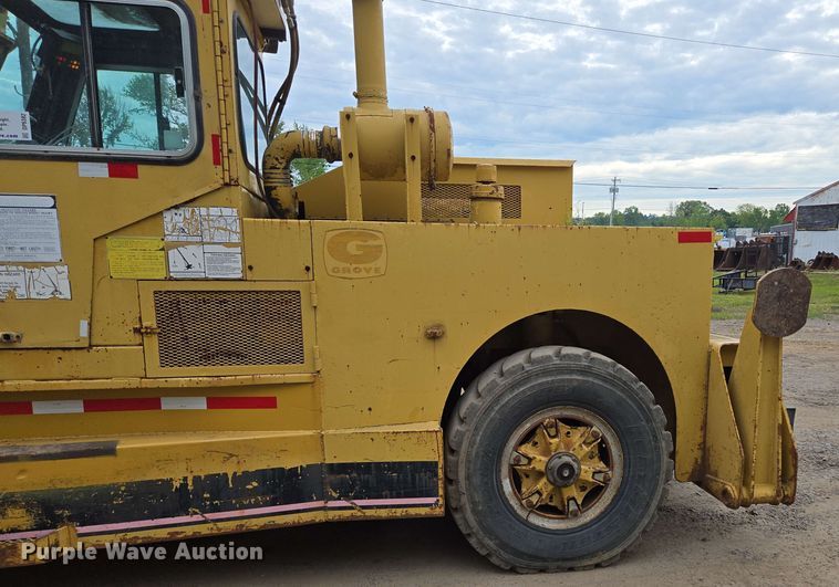 image for item DP6382 Grove IND-1012 crane