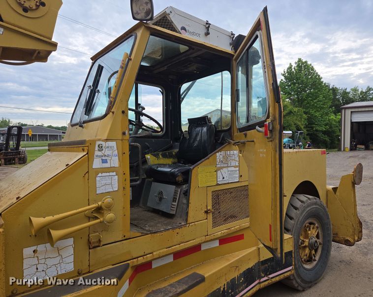 image for item DP6382 Grove IND-1012 crane