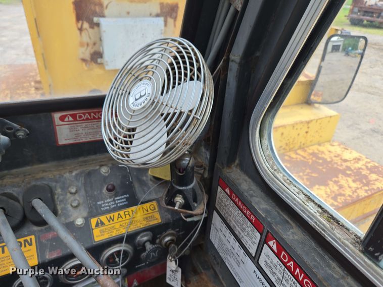 image for item DP6382 Grove IND-1012 crane