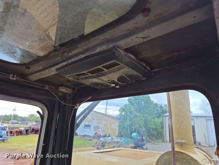 image for item DP6382 Grove IND-1012 crane