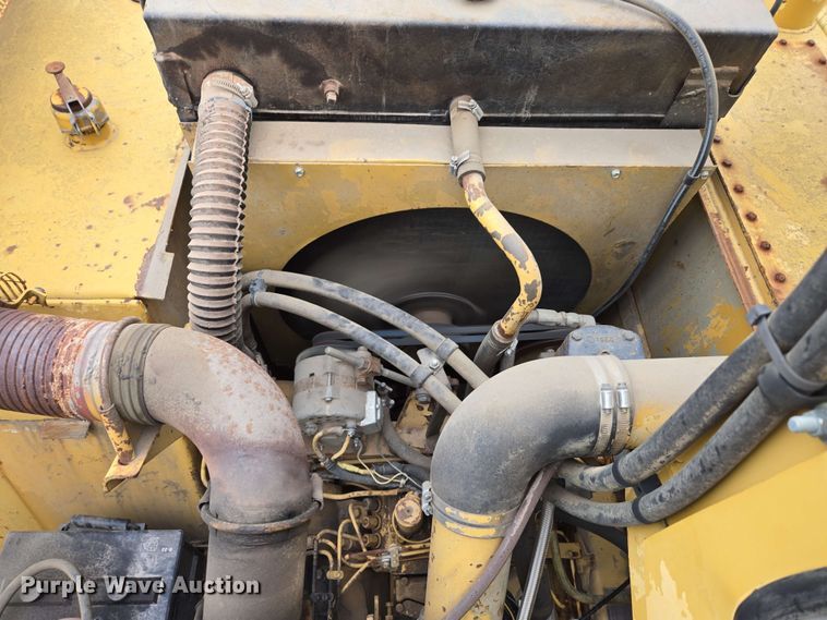 image for item DP6382 Grove IND-1012 crane