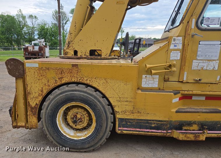 image for item DP6382 Grove IND-1012 crane