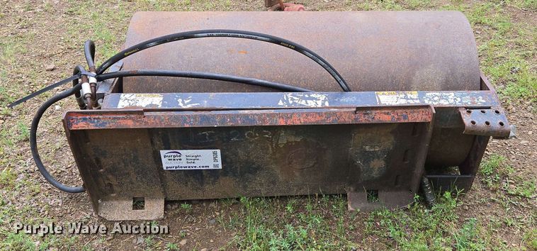 image for item DP6385 Bobcat 48 SM Roller skid steer vibratory roller