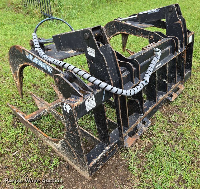 image for item DP6386 Blue Diamond 106145 skid steer rock grapple bucket