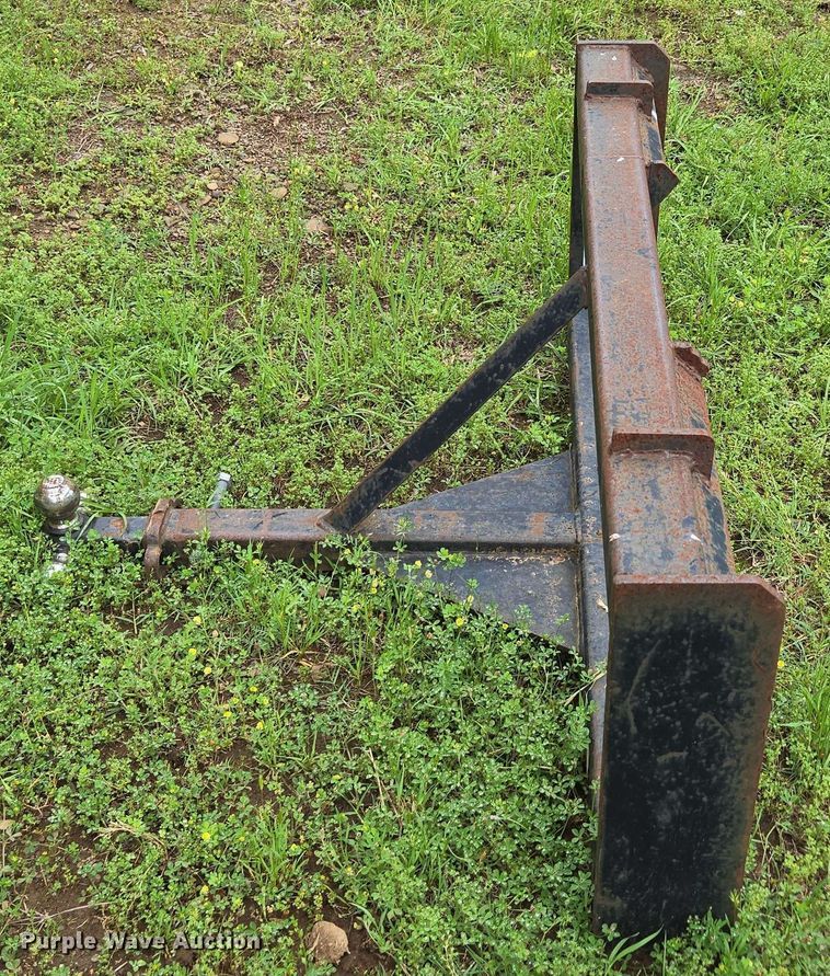 image for item DP6389 Skid steer receiver hitch