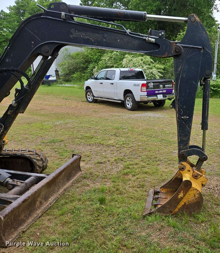 image for item DP6397 John Deere 35G mini excavator