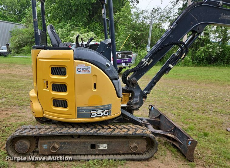 image for item DP6397 John Deere 35G mini excavator