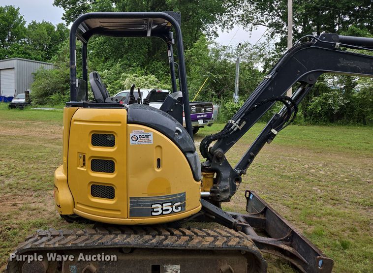 image for item DP6397 John Deere 35G mini excavator