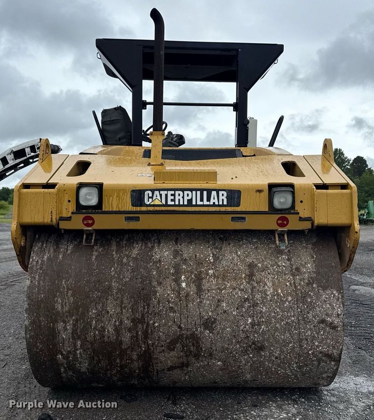 image for item DS3726 2009 Caterpillar CB 534D XW double drum vibratory roller