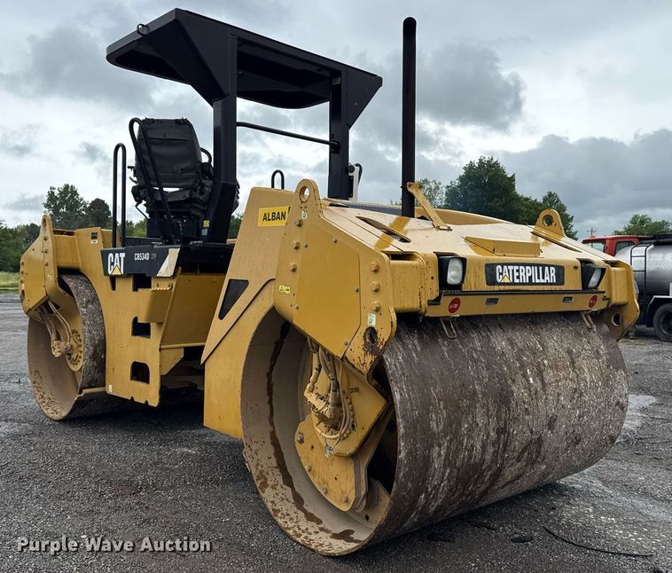 image for item DS3726 2009 Caterpillar CB 534D XW double drum vibratory roller