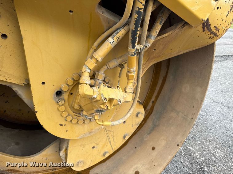 image for item DS3726 2009 Caterpillar CB 534D XW double drum vibratory roller