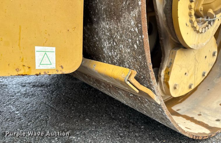 image for item DS3726 2009 Caterpillar CB 534D XW double drum vibratory roller