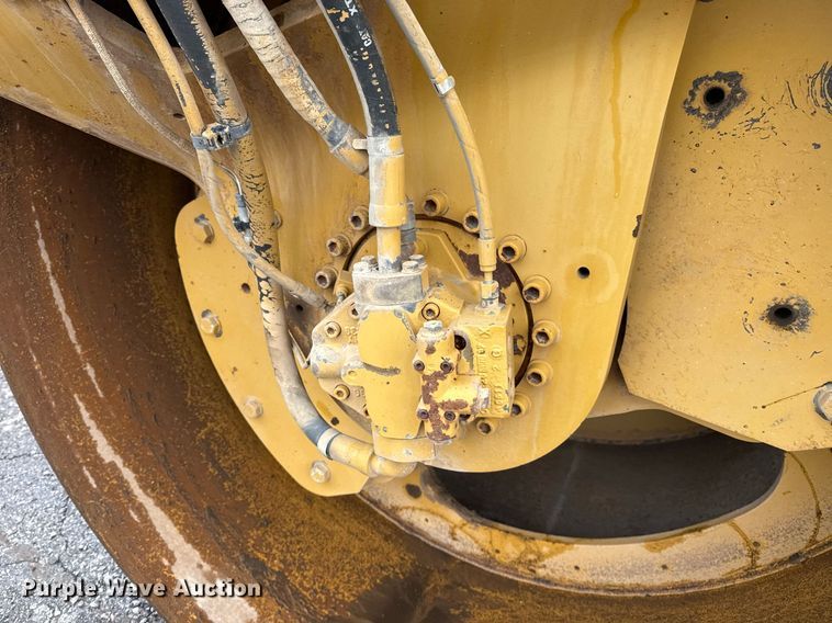image for item DS3726 2009 Caterpillar CB 534D XW double drum vibratory roller