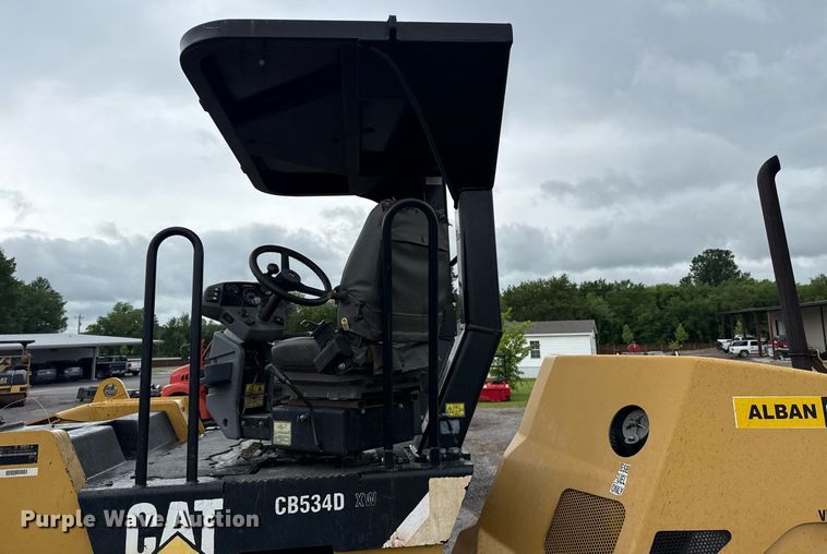 image for item DS3726 2009 Caterpillar CB 534D XW double drum vibratory roller