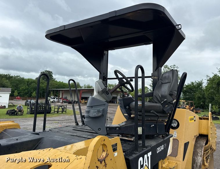 image for item DS3726 2009 Caterpillar CB 534D XW double drum vibratory roller