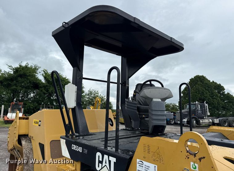 image for item DS3726 2009 Caterpillar CB 534D XW double drum vibratory roller