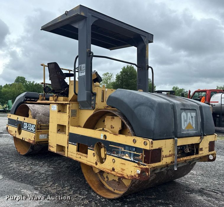 image for item DS3727 1997 Caterpillar CB 534C double drum vibratory roller