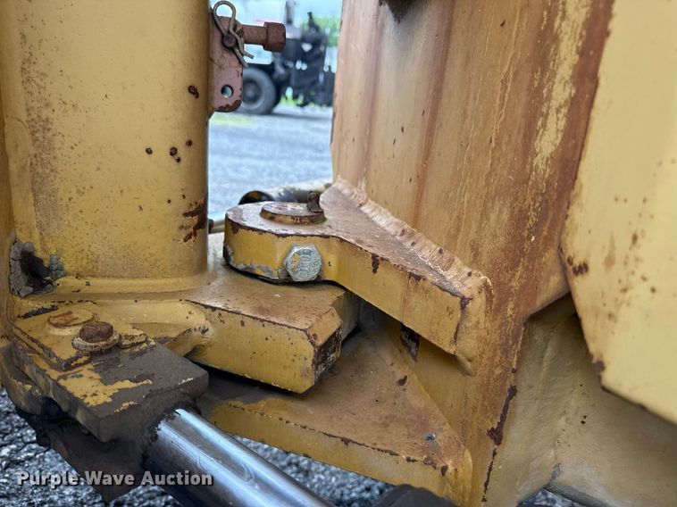 image for item DS3727 1997 Caterpillar CB 534C double drum vibratory roller