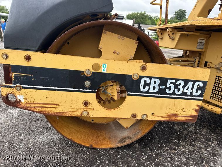 image for item DS3727 1997 Caterpillar CB 534C double drum vibratory roller