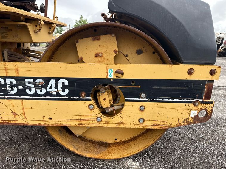 image for item DS3727 1997 Caterpillar CB 534C double drum vibratory roller