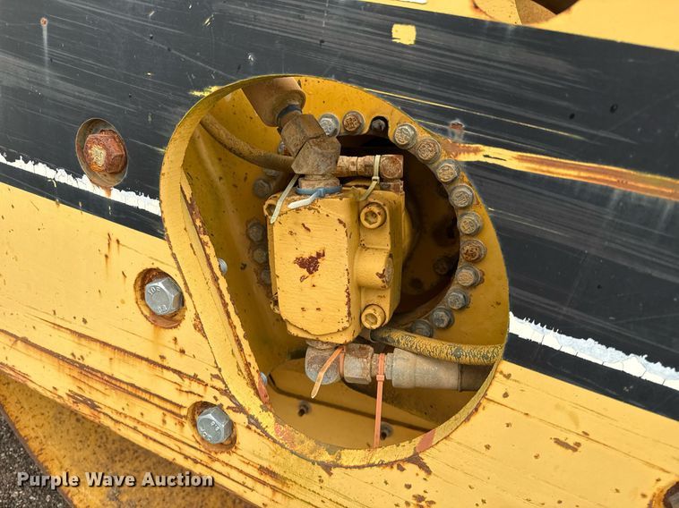 image for item DS3727 1997 Caterpillar CB 534C double drum vibratory roller