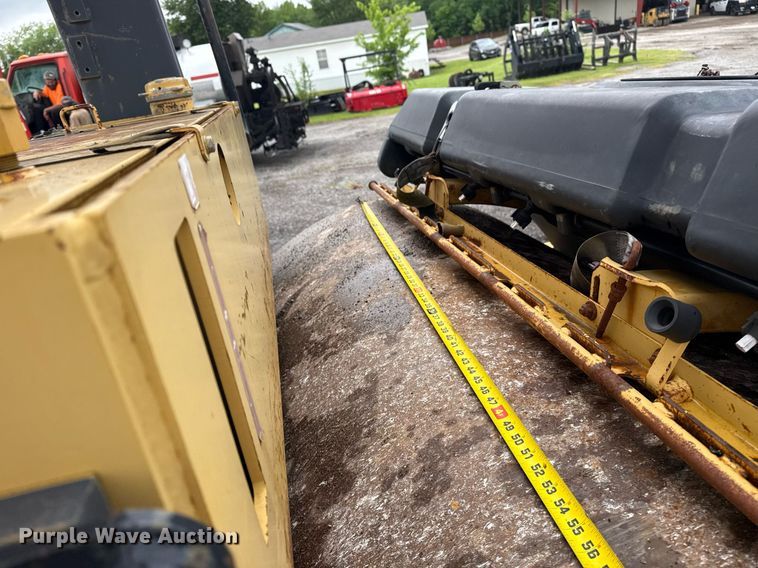 image for item DS3727 1997 Caterpillar CB 534C double drum vibratory roller