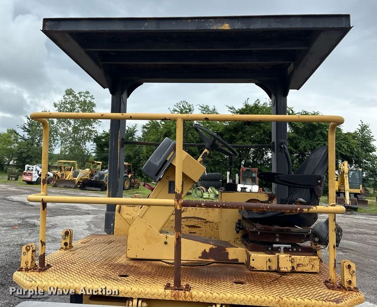 image for item DS3727 1997 Caterpillar CB 534C double drum vibratory roller