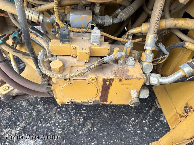 image for item DS3727 1997 Caterpillar CB 534C double drum vibratory roller