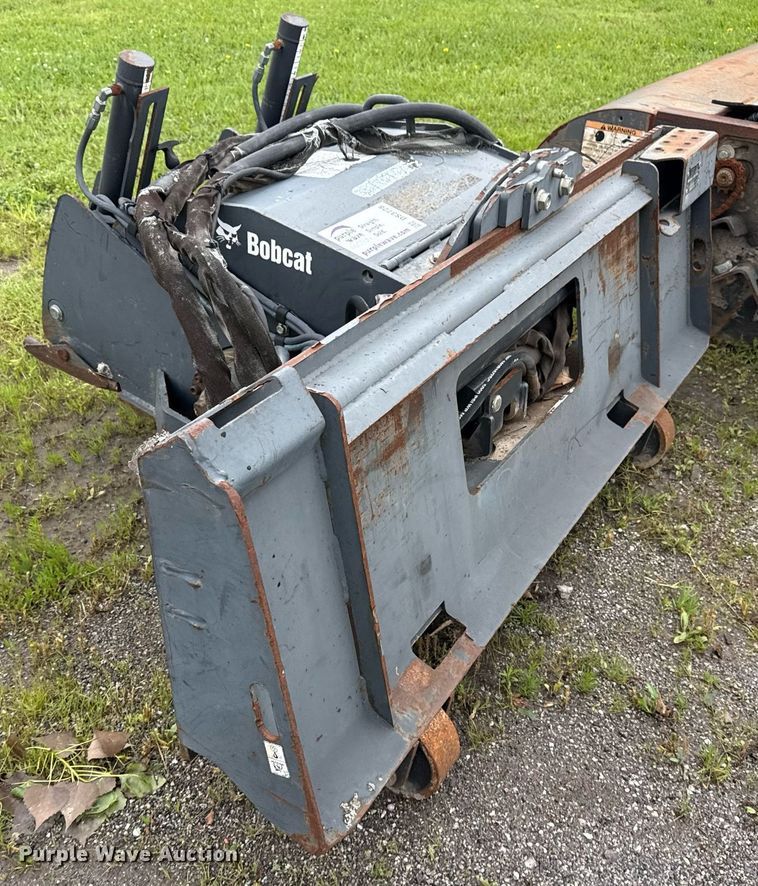 image for item DS3728 2012 Bobcat 24PLA skid steer cold planer