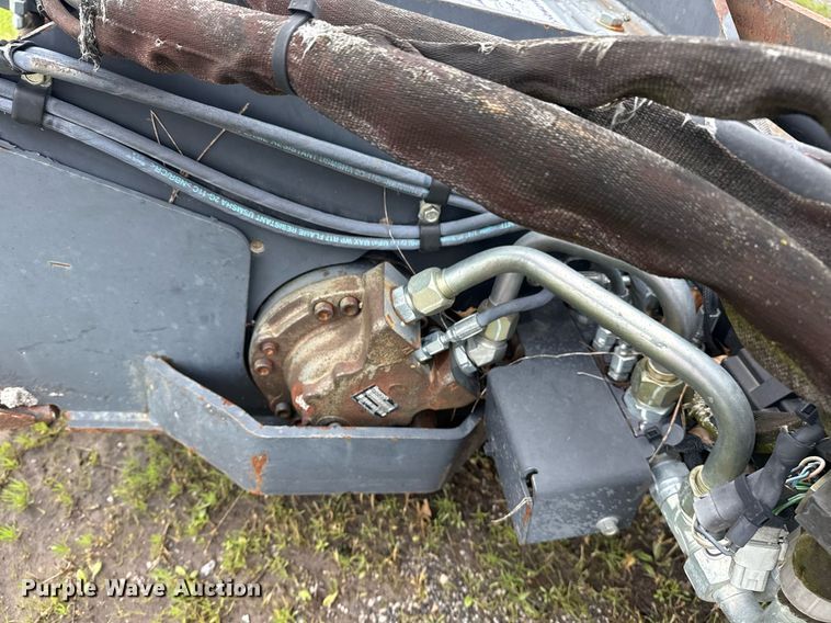 image for item DS3728 2012 Bobcat 24PLA skid steer cold planer