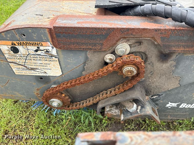 image for item DS3729 2012 Bobcat Sweeper skid steer sweeper