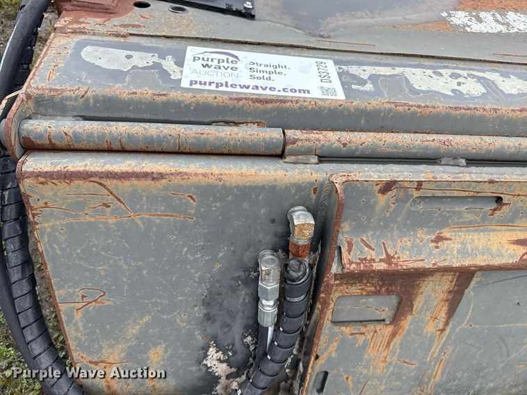 image for item DS3729 2012 Bobcat Sweeper skid steer sweeper