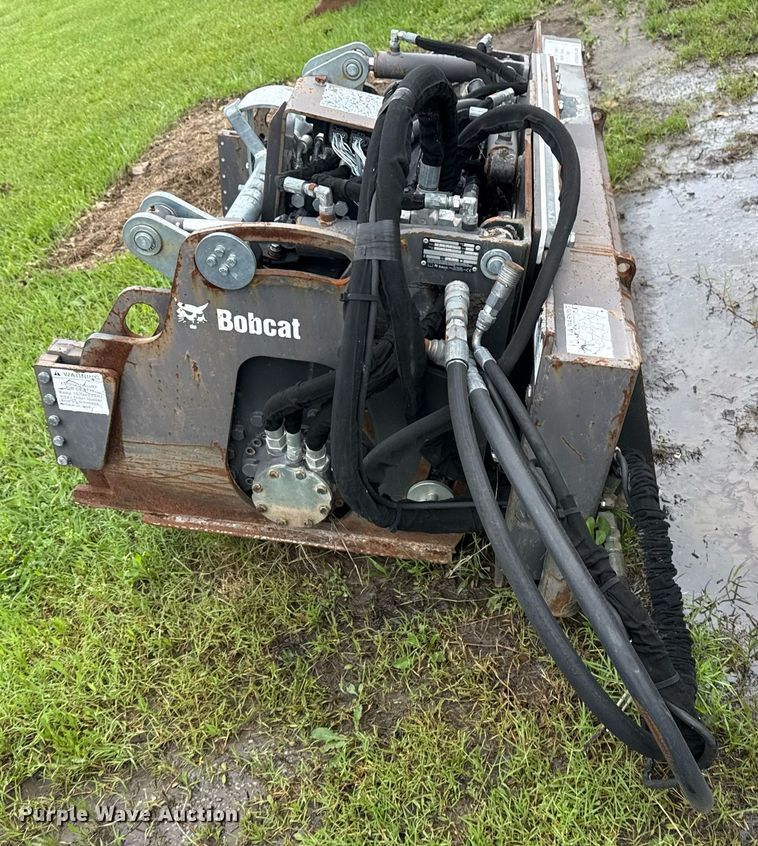 image for item DS3730 2012 Bobcat 40 Hyd Planer skid steer cold planer