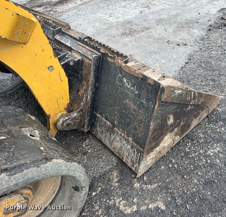 image for item DS3734 2014 Caterpillar 289D tracked skid steer loader