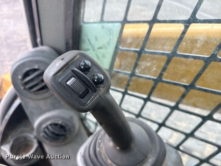 image for item DS3734 2014 Caterpillar 289D tracked skid steer loader