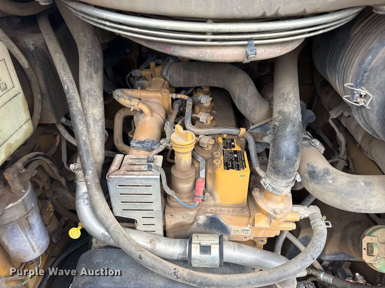 image for item DS3734 2014 Caterpillar 289D tracked skid steer loader