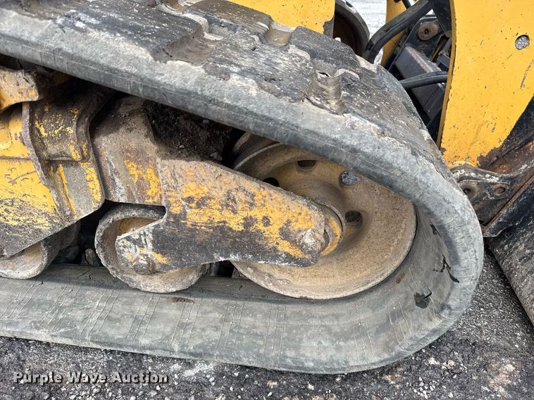 image for item DS3734 2014 Caterpillar 289D tracked skid steer loader
