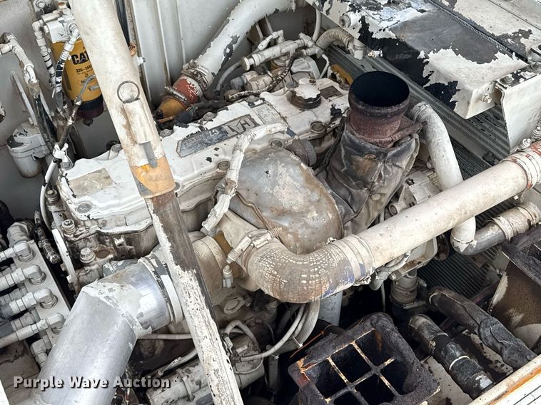 image for item DS3736 2009 Roadtec RP-195 paver