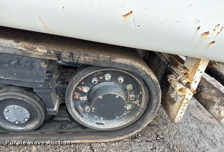 image for item DS3736 2009 Roadtec RP-195 paver