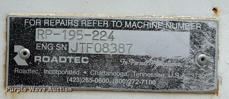 image for item DS3736 2009 Roadtec RP-195 paver